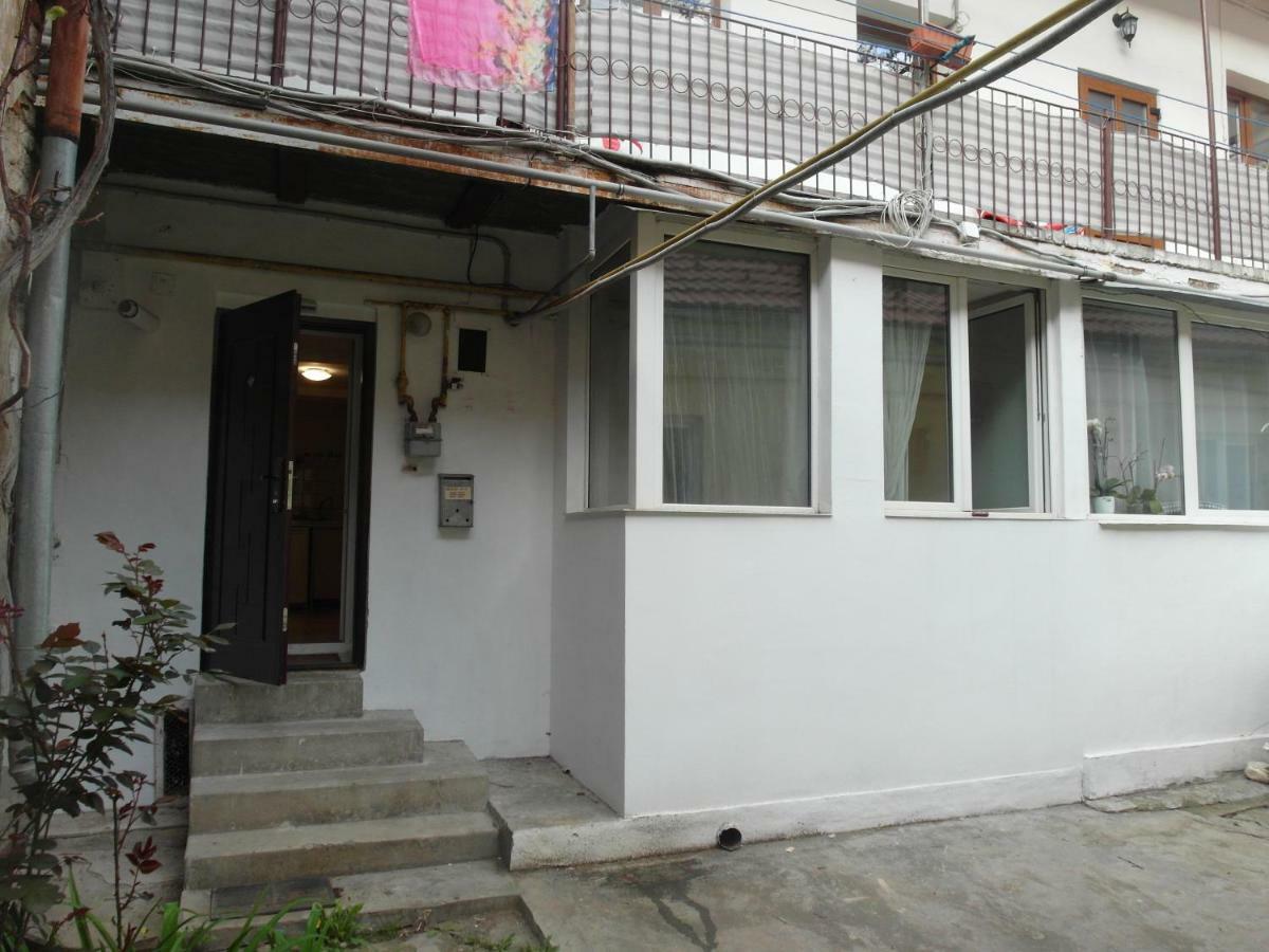 Studio Moliere Appartement Braşov Buitenkant foto